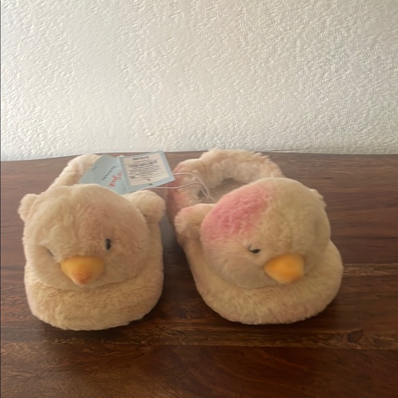 Cat & Jack Toddler Plush Chick Slippers - Picture 5 of 10